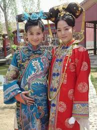 Manchu clothing