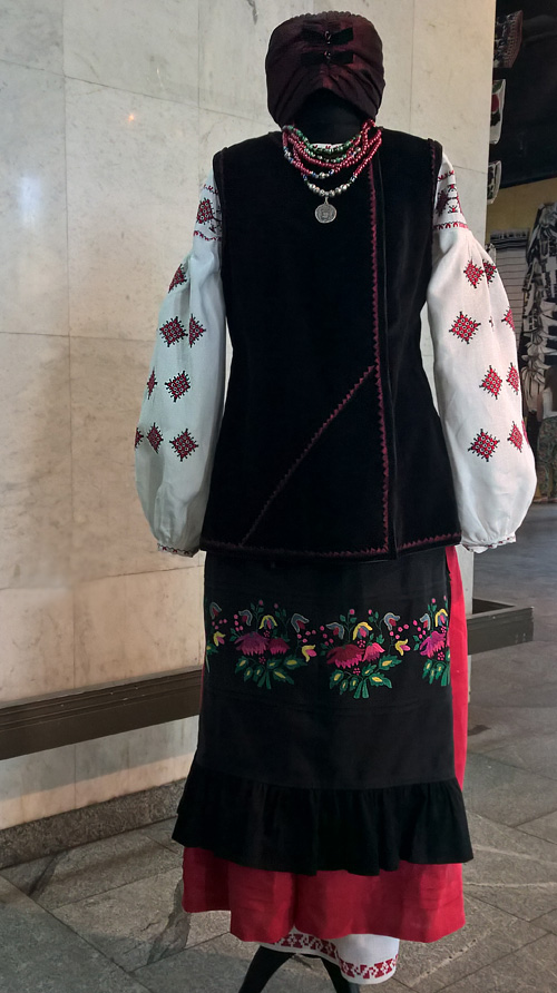 Traditional Ukrainian festive garment of married woman