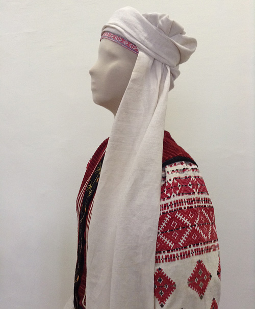 Female headdress namitka from Volyn region of Ukraine