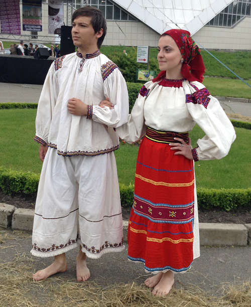 Man’s and woman’s clothing of married couple from Zakarpattia region of Ukraine