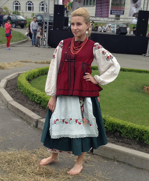 Authentic clothing of unmarried woman from Chyhyryn district Cherkasy region of Ukraine