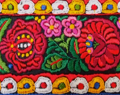 Matyó embroidery14