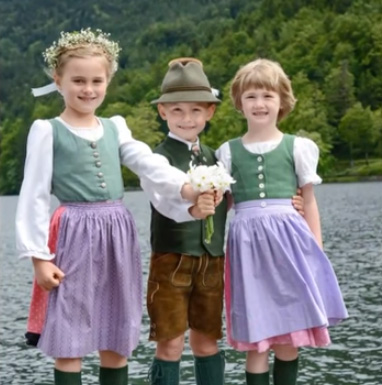 Austria1