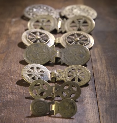 brass clasps of zgarda necklace Kobrynsky National Museum of Folk Art