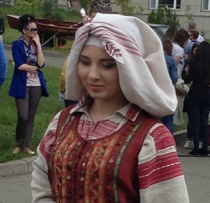 Ukrainian Chilce Ukrainian folk Head Attire for women Folk attire for girl