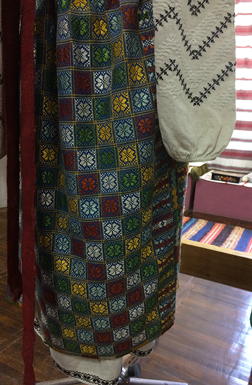 Ukrainian traditional plakhta skirt