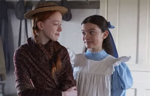 Stage costumes in Anne with an E TV show