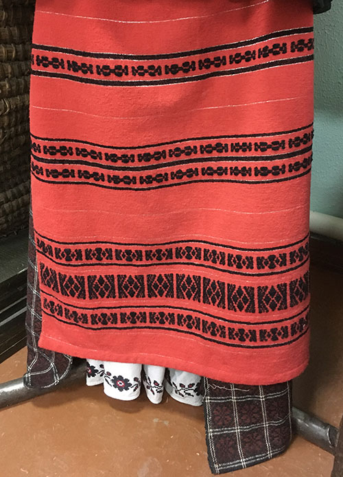 Festive costume of married woman from northern Ukraine late 19th – early 20th century