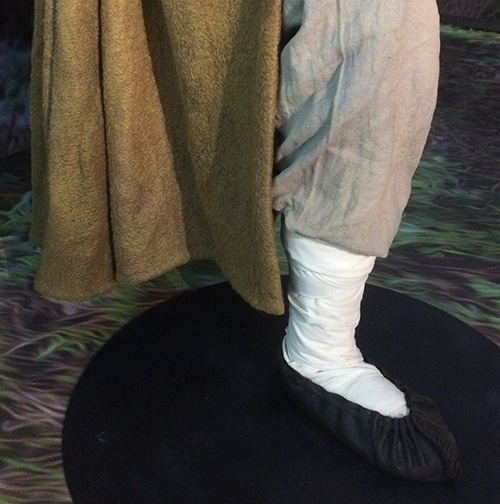 Linen leg wrapping used in 16th-18th century in Ukraine by Cossacks