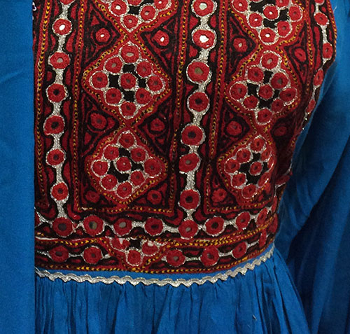 Skillful Afghan needlework in red&black&white
