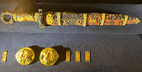 Gold adornments from burial of Sarmatian king Inismeos late 1st century A.D.