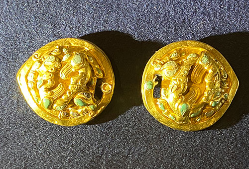 Gold adornments from burial of Sarmatian king Inismeos late 1st century A.D.