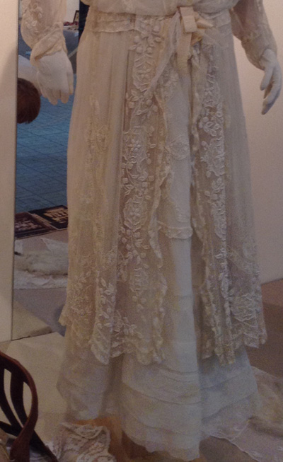 Morning gown or peignoir of upper-class women from early 20th century