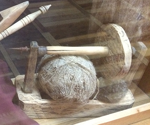 Spinning&weaving2.jpg