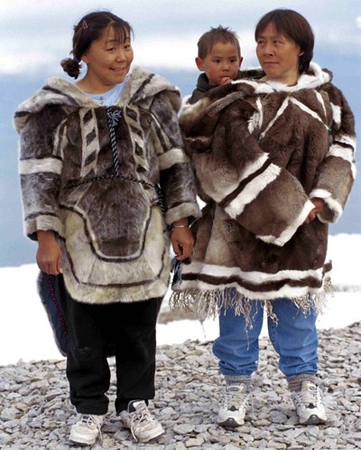 National-costume-of-Alaska.jpg