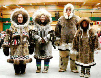 Inuit-clothing.jpg