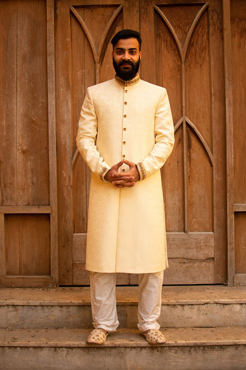 Pakistani-clothing4.jpg