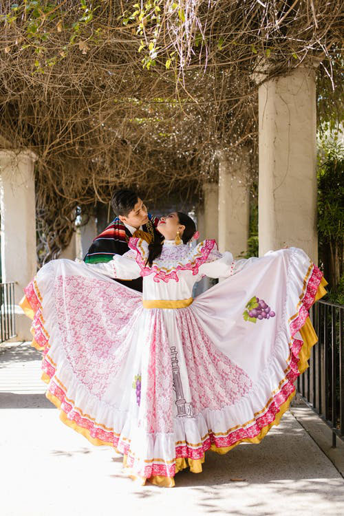 folklorico-costume2.jpg