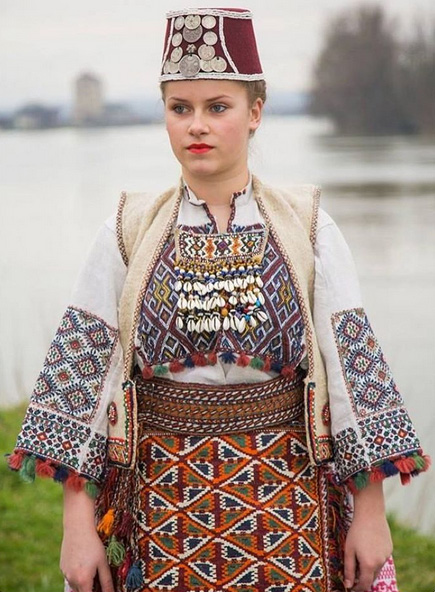 Serbian-folk-dress.jpg