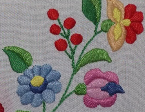 Hungarian-embroidery3.jpg