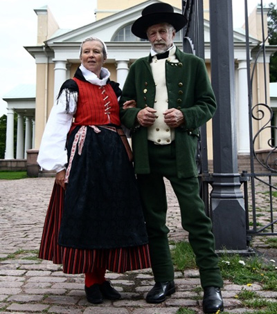 Traditional Finnish male and female costumes