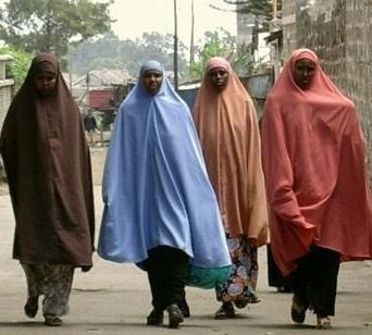 Somalian women in veils