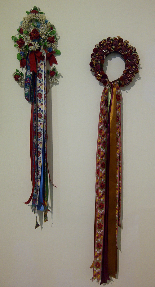 Traditional Ukrainian bridal headpieces