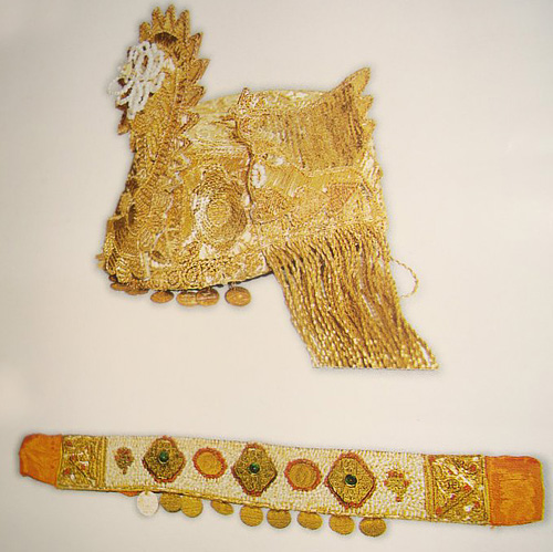 Tunisian embroidered headdress taguiya and adornment with gold pearls and gems taouenza