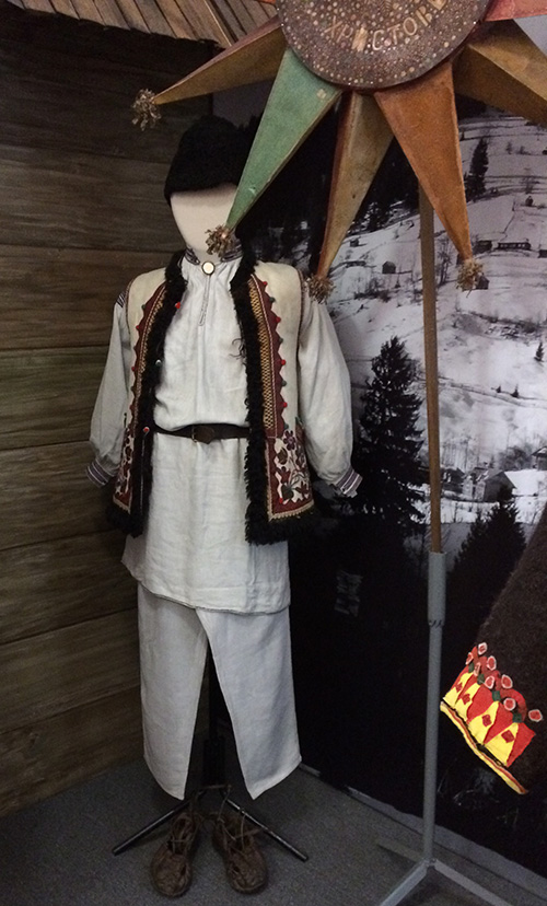 male clothing from Boiko region of Ukraine early 20th century
