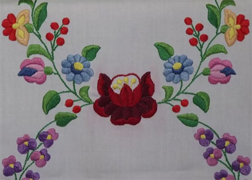 Hungarian embroidery2