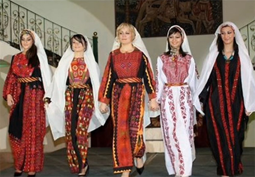 Modern Palestinian costumes2