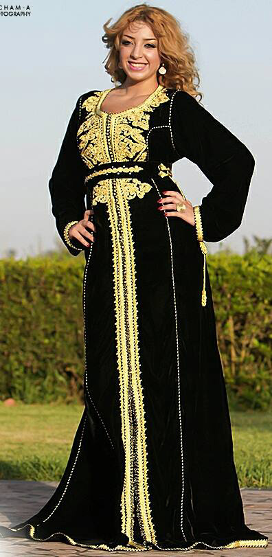 Modern female folk clothing of Tunisia