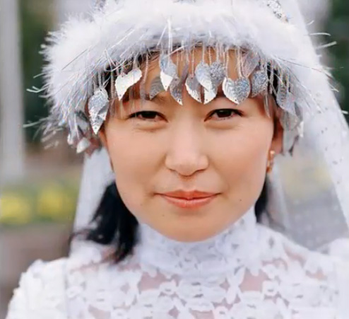 Wedding clothing with ethnic motifs from Kazakhstan