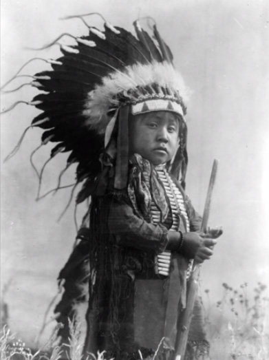 Native American Crow tribe boy 1907
