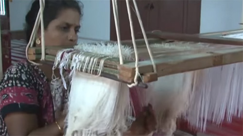 Silk weaving10