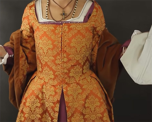 Tudor dress7