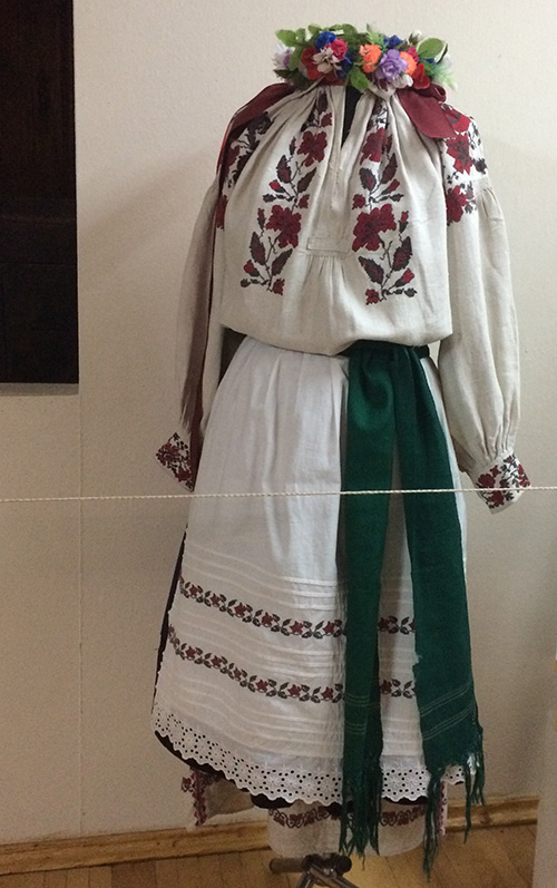 cotton apron from Western Ukraine early 20th century