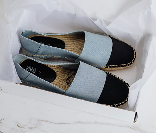 Modern Spanish espadrilles shoes with rope soles
