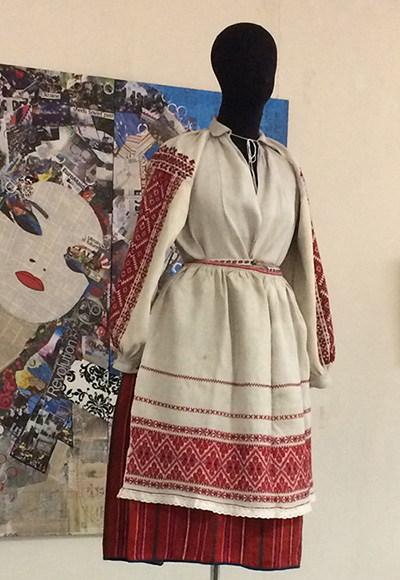 Vintage skirt and apron from Ukraine