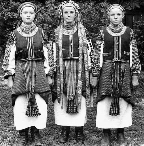 Ukrainian bride and her bridesmaids in folk outfits from Ivano-Frankivsk region western Ukraine 1946