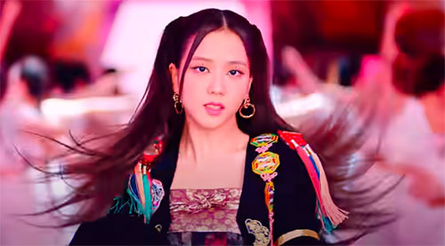 K-pop music band Blackpink uses stylized Korean hanbok