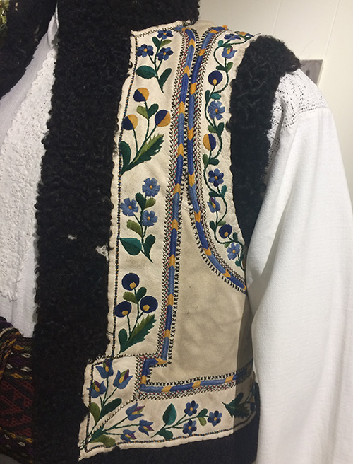 Best and rarest men’s embroidered patterns from Ukraine. Some of them are probably already destroyed in bombings