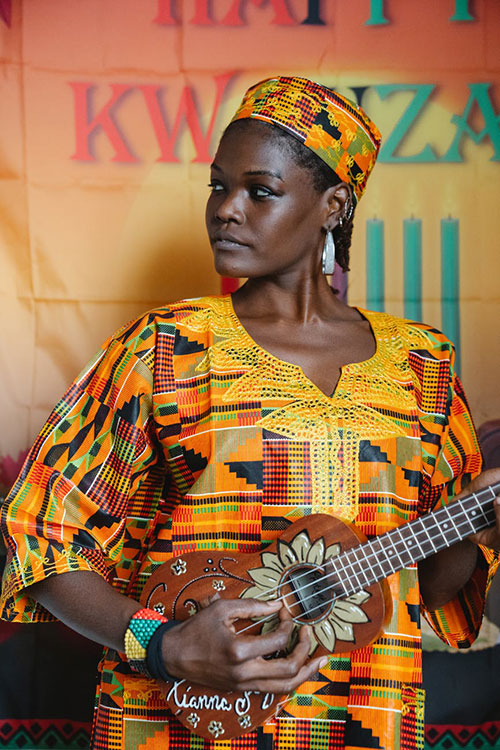 Top-5 most typical and unique African ethnic garments Kente