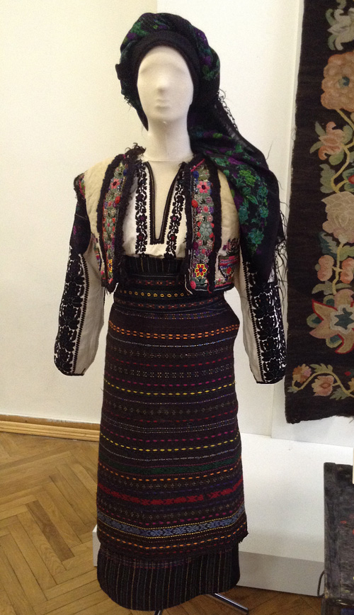 Small sheepskin vest called “leibyk” with large amount of needlework, Borshchiv district, Ternopil region