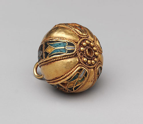 Gold spherical pendant or button embellished with enamel and granulation, Byzantine, 900-950