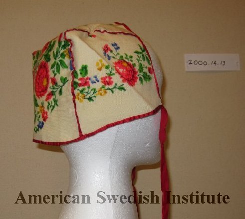 Swedish bonnet1