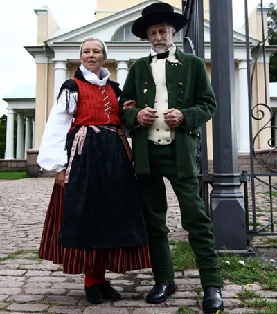 National folk costumes of Finland