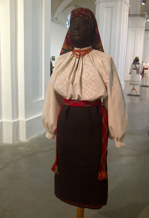 Ukrainian traditional women's costume 19th - early 20th century