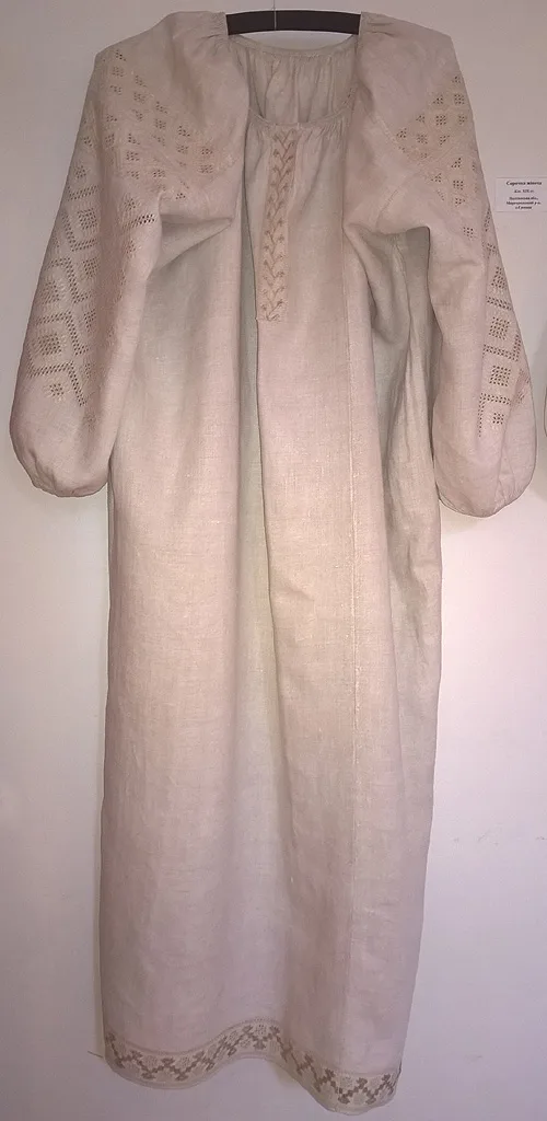 women's embroidered shirt from Reshetylivka region of Ukraine