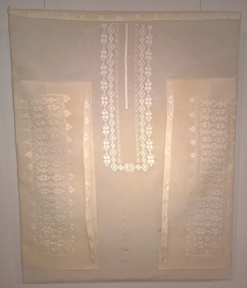 Samples of traditional Reshetylivka embroidery from central Ukraine
